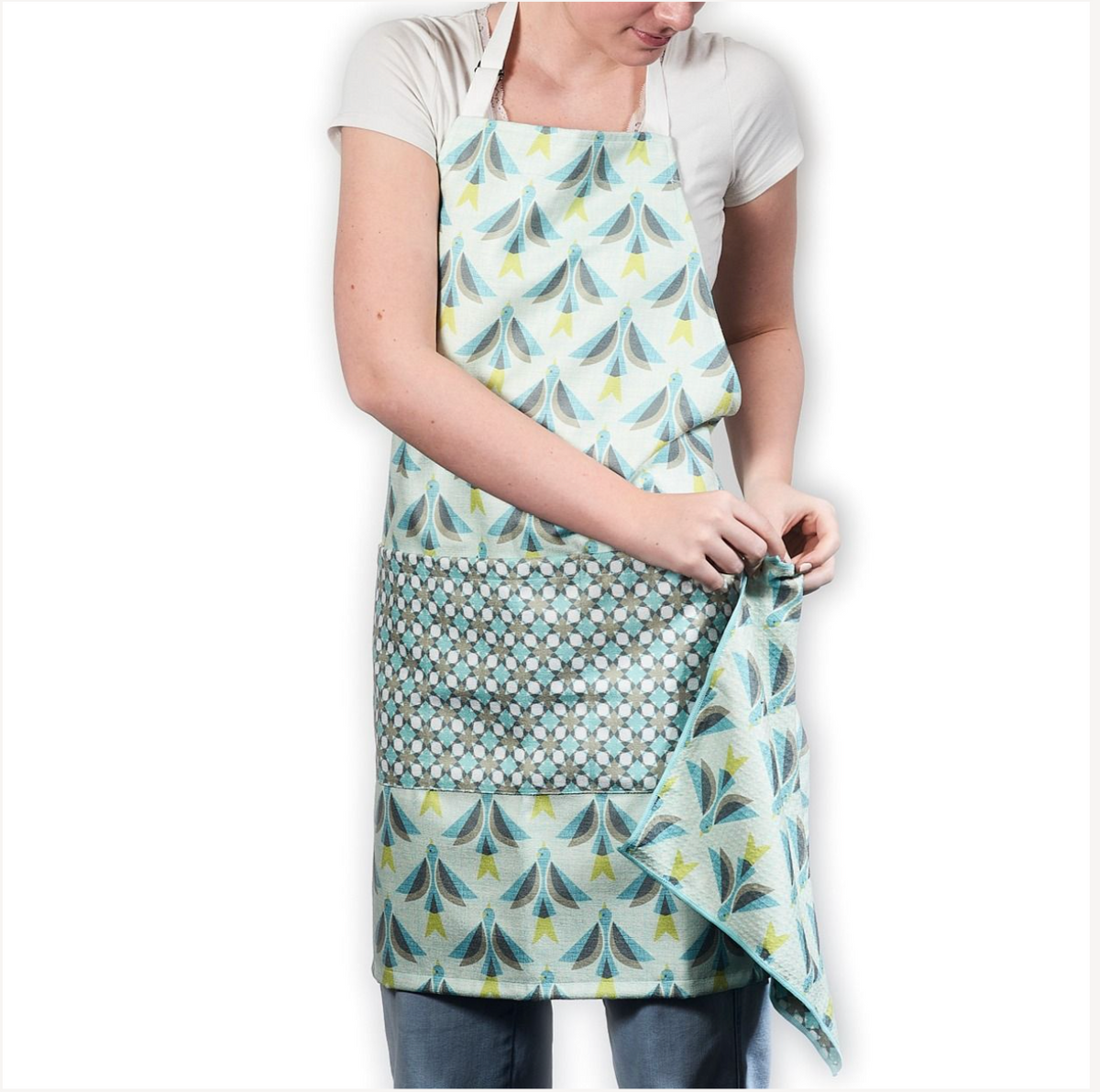Attach and Go Apron - HJ Sparrow