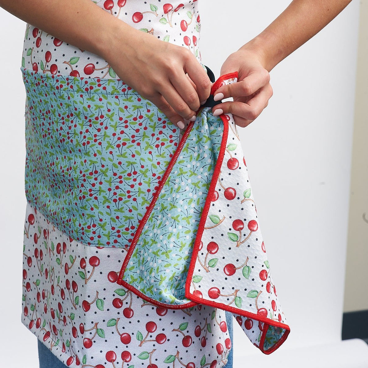 Attach and Go Apron - Mary Engelbreit Cherry Harvest - Once Again Home Co.