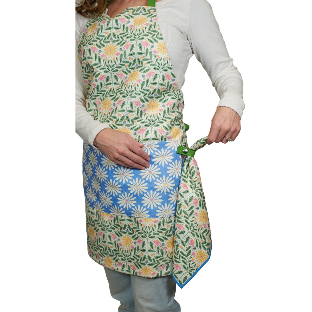 Attach and Go Apron - Rebecca Jane Woolbright All a Buzz - Once Again Home Co.