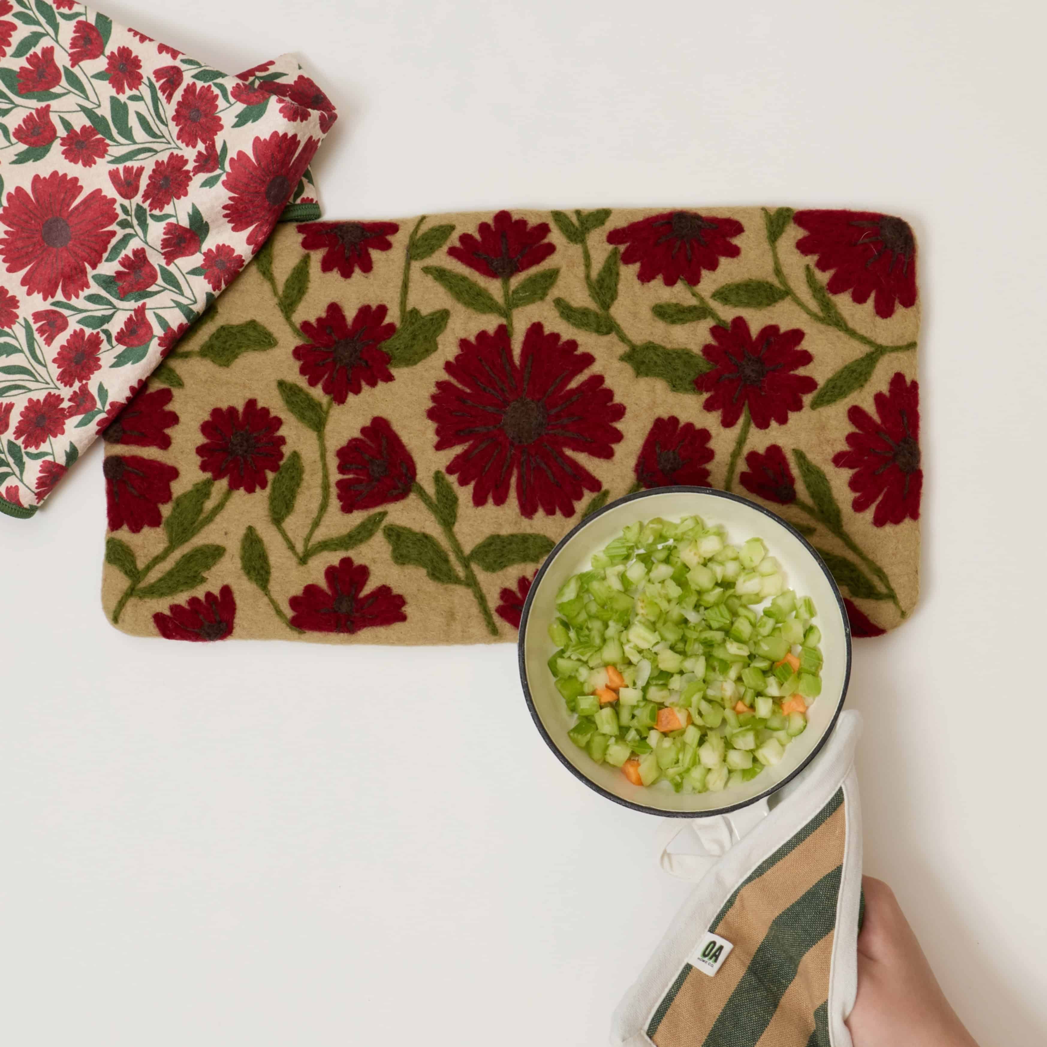 Wool Trivet - Holiday Daisy Celebration Trivet - Once Again Home Co.